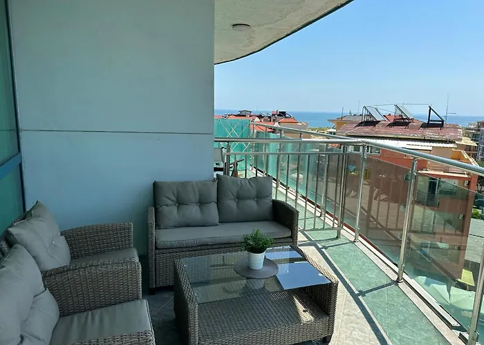 Spacious And Cozy In Complex Del Sol * Primorsko