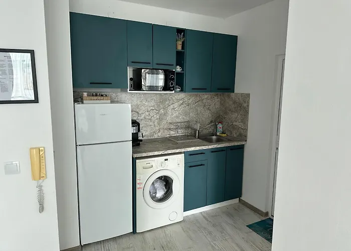 Spacious And Cozy In Complex Del Sol * Primorsko